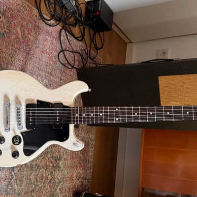 Gibson Gibson USA Les Paul DC Special Faded - Worn White 2006 - worn white image 4