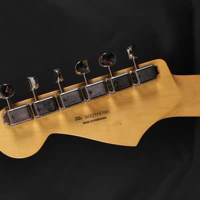 Fender Player II Stratocaster HSS Electric Guitar Polar White image 8