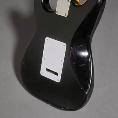 Fender Stratocaster 1995 - Black - MIM image 4