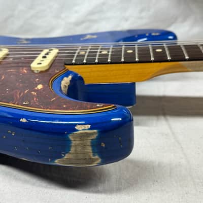 Fender USA Custom Shop '62 1962 Stratocaster Heavy Relic Guitar with COA + Case 2022 - Sapphire Blue Transparent / Rosewood fingerboard image 18