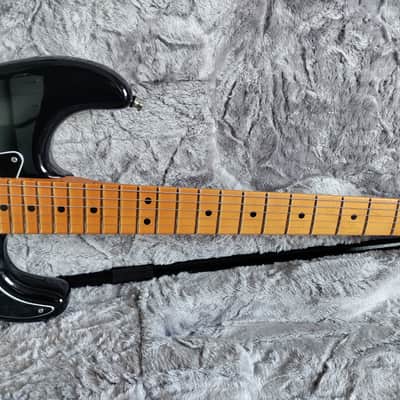 2021 Fender American Ultra Luxe Stratocaster HSS Floyd Rose Silverburst w/OHSC image 3