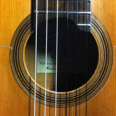 Belle guitare du luthier Ricardo Sanchis Nacher vers 1930/40 tête à chevilles 1,01 kg! image 13