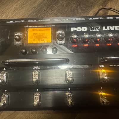 Line 6 POD X3 Live Multi-Effect and Amp Modeler 2007 - 2011 - Black image 6