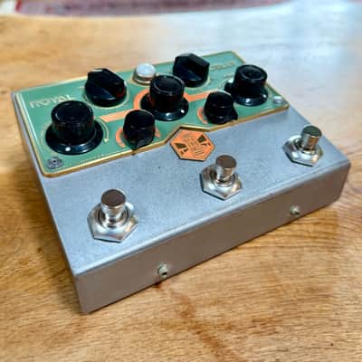 Beetronics Royal Jelly Overdrive / Fuzz 2018 - Present - Various image 1