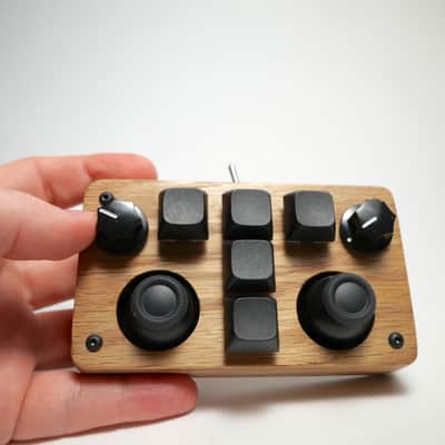madMidi Red Oak Wireless Midi Controller image 2