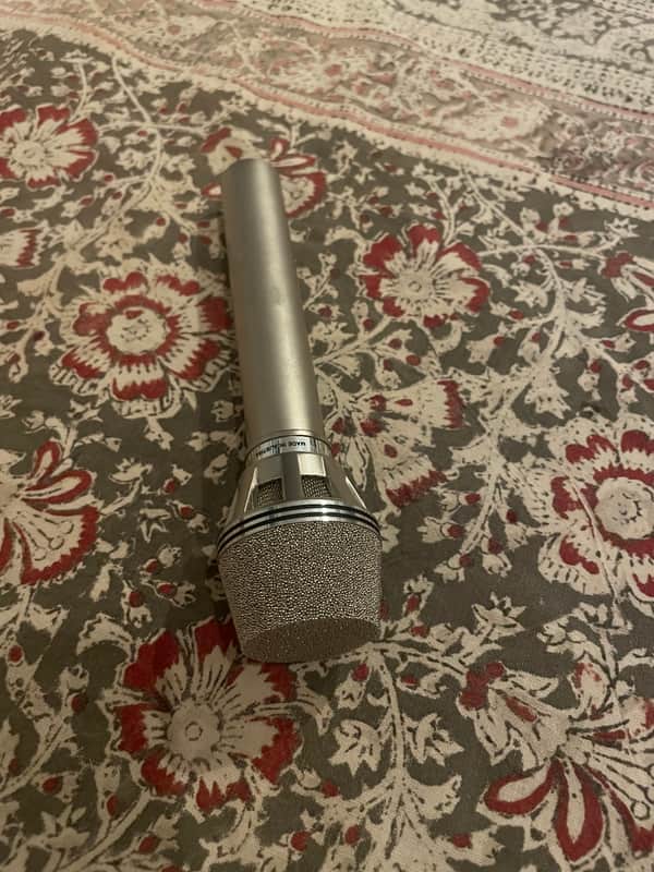 Vintage AKG D190E Dynamic Microphone 1970 - Silver image 1