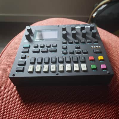 Elektron Digitone 8-Voice Digital Synthesizer 2017 - Present Black image 1