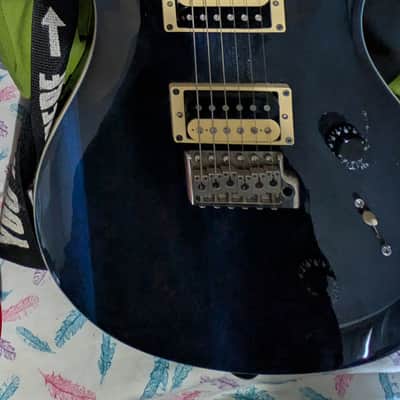 PRS SE Standard 24 2019 - Translucent Blue - with Hard Case image 4