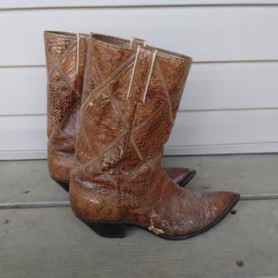 Pair of Vintage 1974 Nudie's Rodeo Tailors Boots Made for Porter Wagoner! Country Music Memorabilia! image 3
