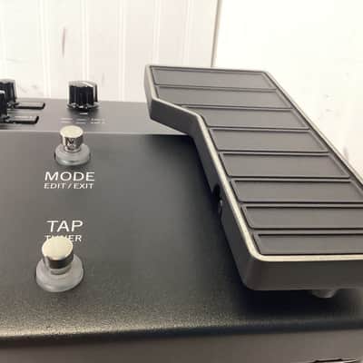 Line 6 POD GO Multi-Effect and Amp Modeler - Black image 3