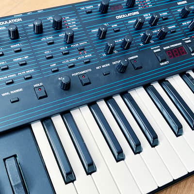 Dave Smith Instruments OB-6 49-Key 6-voice Polyphonic Synthesizer image 4