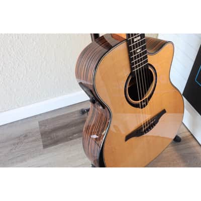 Lâg HyVibe 50 Auditorium Smart Guitar w/HyVibe H2 Bluetooth, Looper & Effects – HV50ACE image 10