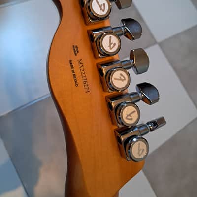 Fender Player Plus Nashville Telecaster with Maple Fretboard 2021 - Present - 3-Color Sunburst image 6