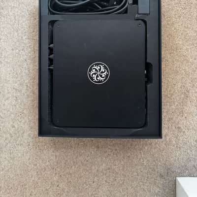 Darkglass Electronics Microtubes 900 V2 900-Watt Bass Amp Head 2021 - Present - Black image 6
