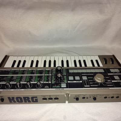 Korg MicroKORG 37-Key Synthesizer/Vocoder 2002 - 2019 - Silver image 5