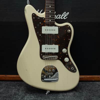 Fender MIJ Traditional 60's Jazzmaster 2015 - Olympic White image 2
