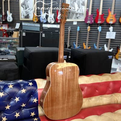 Larrivee D-50E (Mahogany) - Acoustic/Electric Guitar - Gloss Sunburst Finish w/Case (139388) image 11