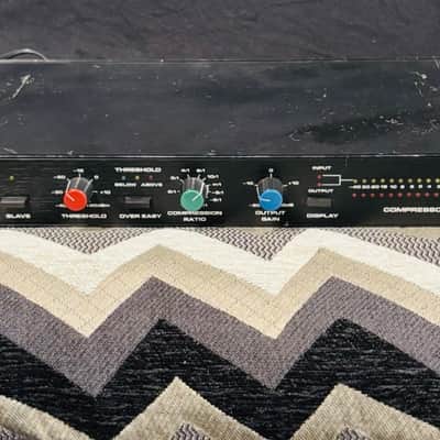 dbx 160XT Compressor / Limiter 2000s - Black image 1