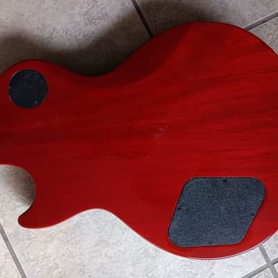 Gibson Les Paul Jr. 2019 - wine clear image 2