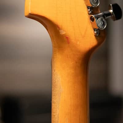 Fender Vintage 1962 Jazzmaster Electric Guitar - 3-Tone Sunburst with Hardshell Case - Used image 20