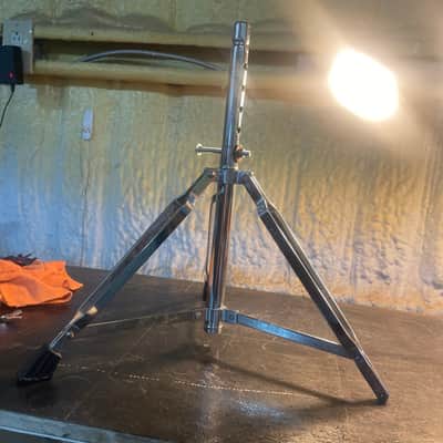 Percussion plus Chrome Plated Drum Throne Tripod Base image 1