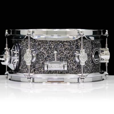 DWe 5x10 Laser Black Galaxy Snare Drum Bundle (Drum, Hub and Software) image 6