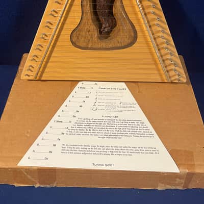 C. Robert Hopf Zupfinstrumentenmaufaktur Jubel Tone German Kinder