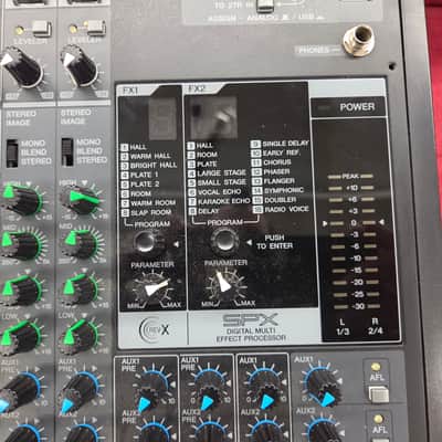 Yamaha MGP12X 12 Channel Analog Mixing Console  - Black image 7