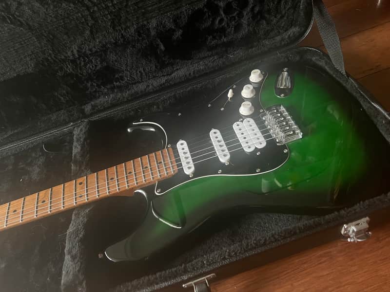 DEMO VIDEO Tagima Stella dw with Gator hard case image 1