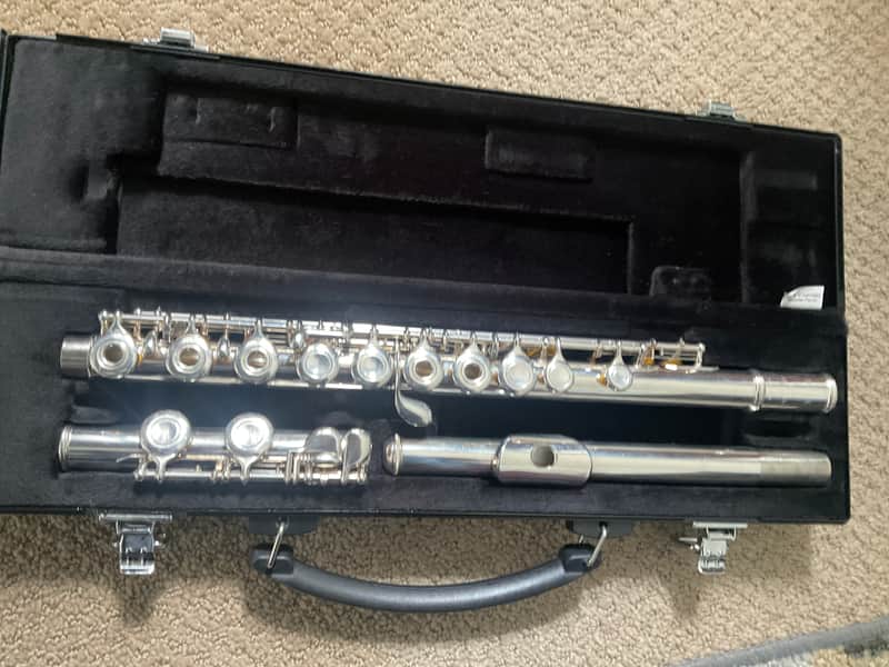 Yamaha 281 Open Hole Flute, Clean, All New Pads image 1