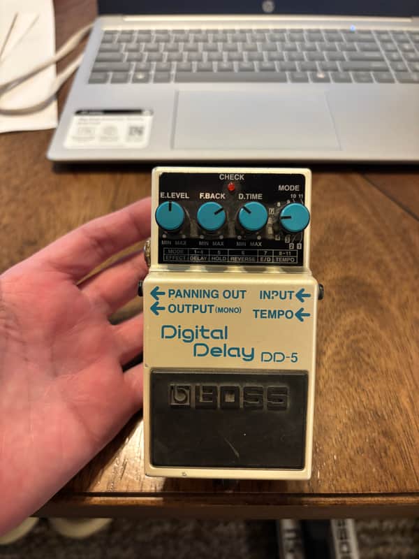 Boss DD-5