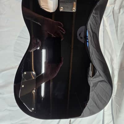 Fender MIJ Aerodyne Special Precision Bass 2022 - 2024 - Hot Rod Burst image 2
