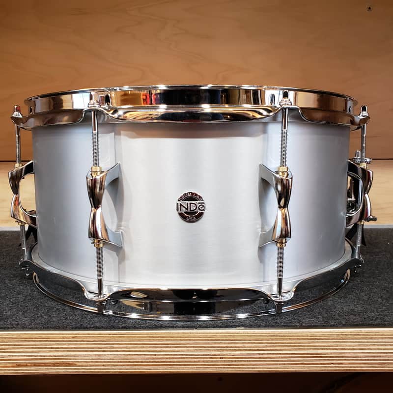 INDe 6.5x14" Brushed Aluminum Snare Drum image 2