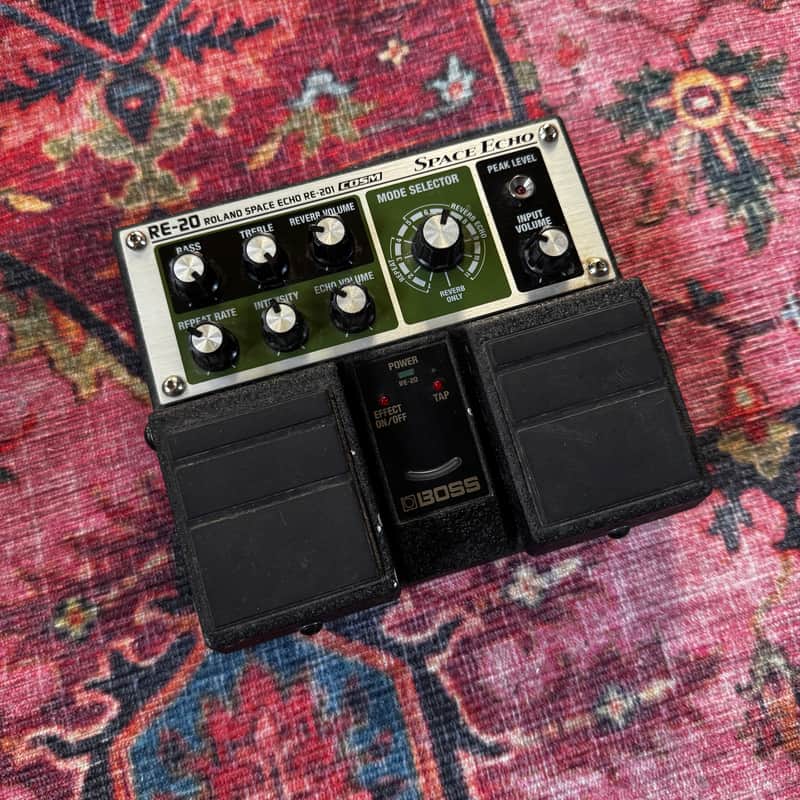 Boss RE-20 Space Echo