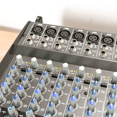 Behringer EuroPower PMP5000 1200W 20-Channel Powered Mixer CG012UK image 7