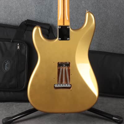 Fender Vintera III Late 50s Stratocaster - Aztec Gold - 2nd Hand image 6