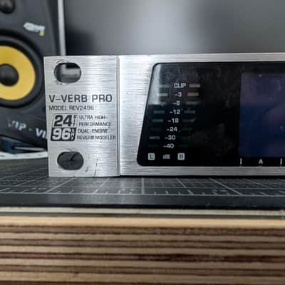 Behringer v-verb pro image 5