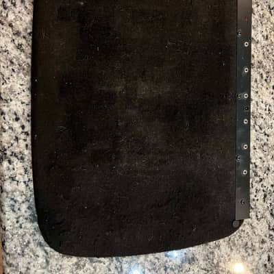 Johnson FX-BRD Powered Pedalboard with Bag - Black image 5