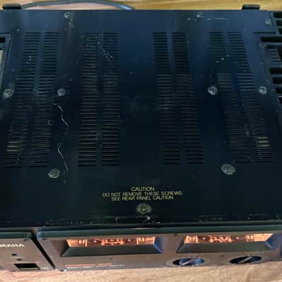 Yamaha P-2200 Professional Series Natural Sound Power Amplifier 1970s - Black image 3
