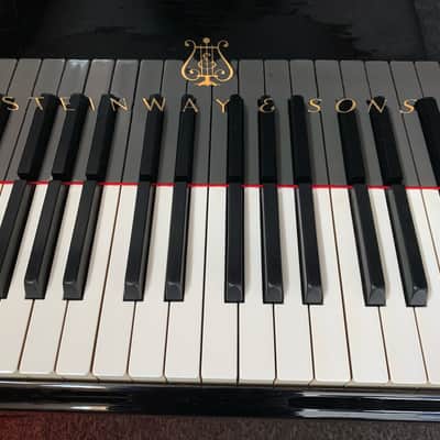 Steinway & Sons B211 1982 Noir image 6