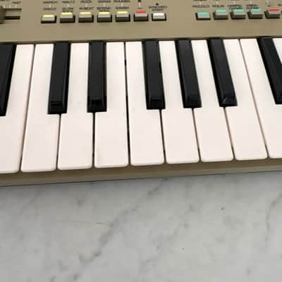 Yamaha Porta Sound PS-300 image 6