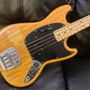 Fender Mustang Bass with Maple Fretboard 1975 - 1979 - Natural