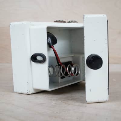 Boss TU-2 Chromatic Tuner (Dark Gray Label) 2008 White image 8