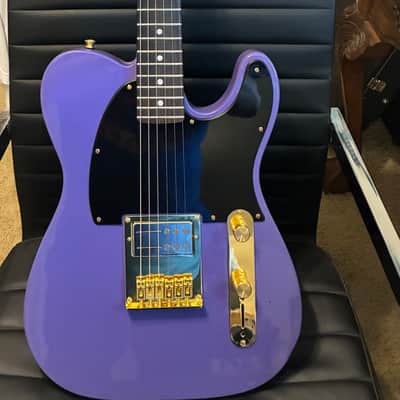 Fender Esquire 2022-2024 - Ultra Violet/Gold image 1