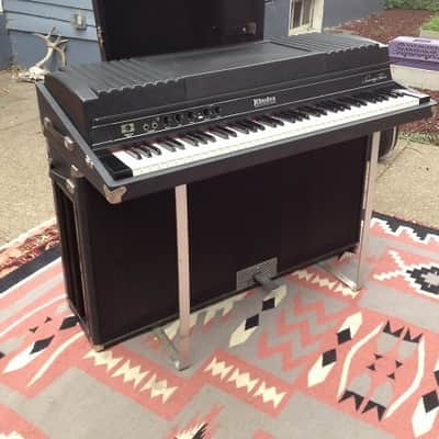 Vintage Fender Rhodes suitcase electric piano 73 mkII Black image 1