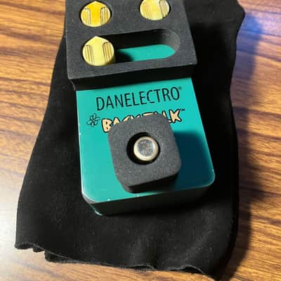Danelectro Back Talk Reverse Delay image 8