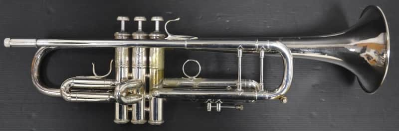 Trompeta Sib Bach Stradivarius 37 Corporation en muy buen estado image 1
