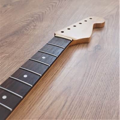 Immagine Stratocaster Roasted Maple and Rosewood Vintage Guitar Neck Nitro Satin 21 Fret Stainless Steel - Stainless Steel - Nitro Satin - 5