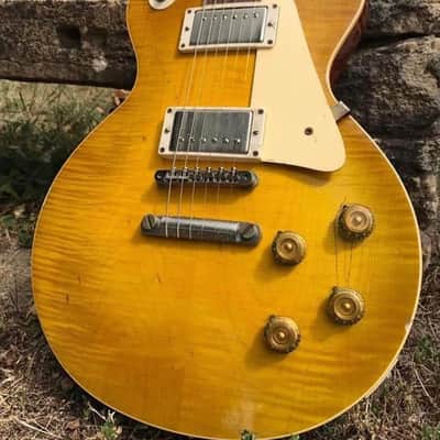 Hand aged Les Paul Pickguard w/bracket and screws, CREAM, for Gibson Historic post 2008 | 59 Parts image 5
