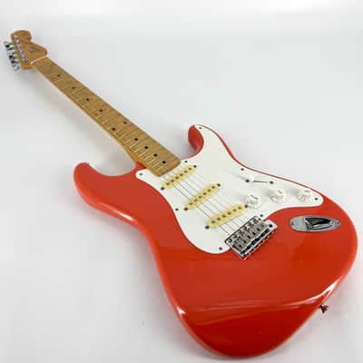 1991 Fender Squier Hank Marvin Japan Stratocaster – Fiesta Red image 1